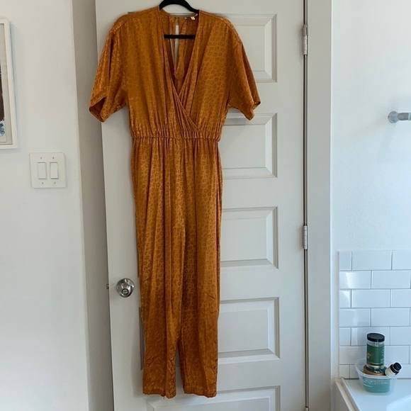 ANIMAL Print Jumpsuit - Picture 1 of 9